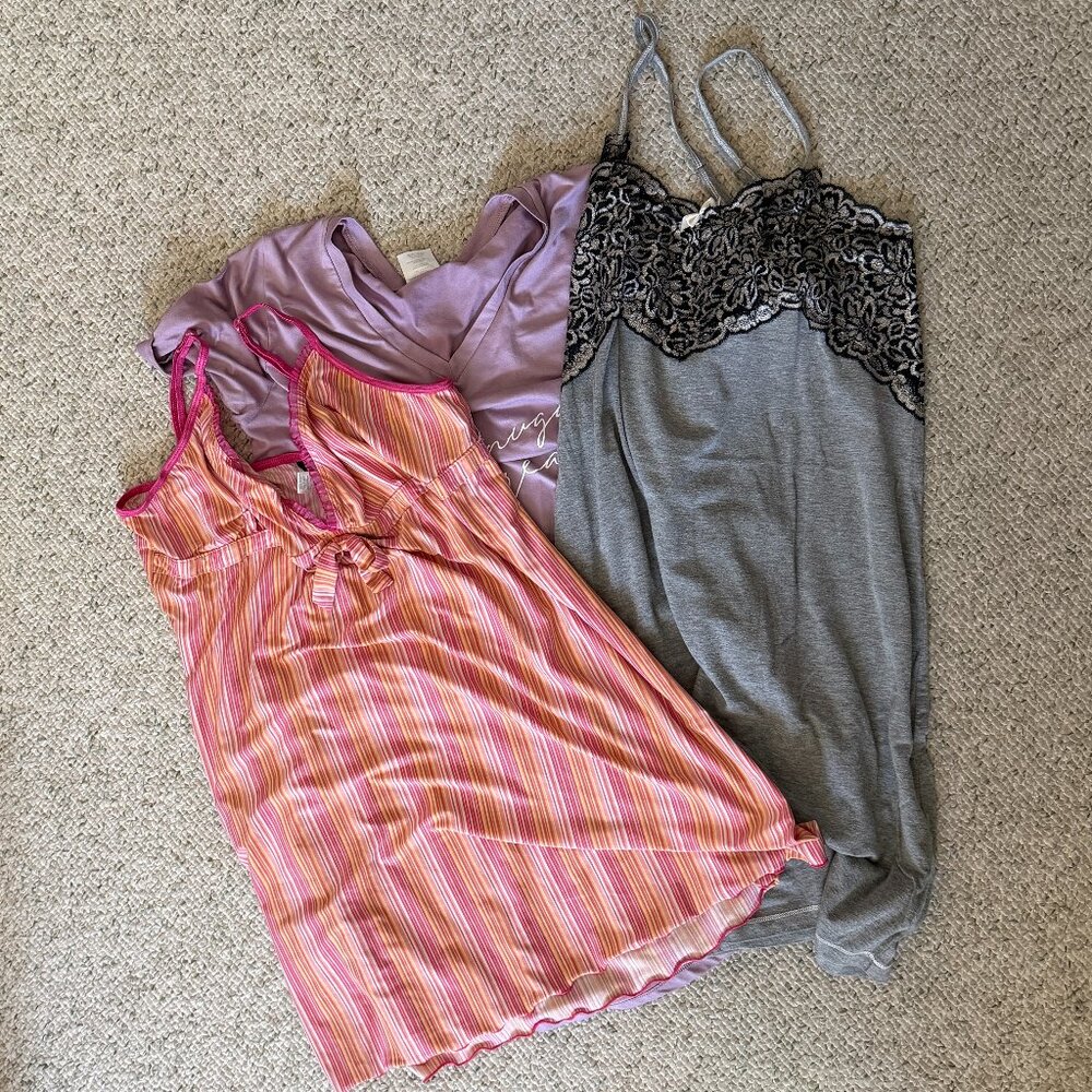 Women’s Nightshirt & Sleepwear Bundle – Size Medium | 3 Pieces